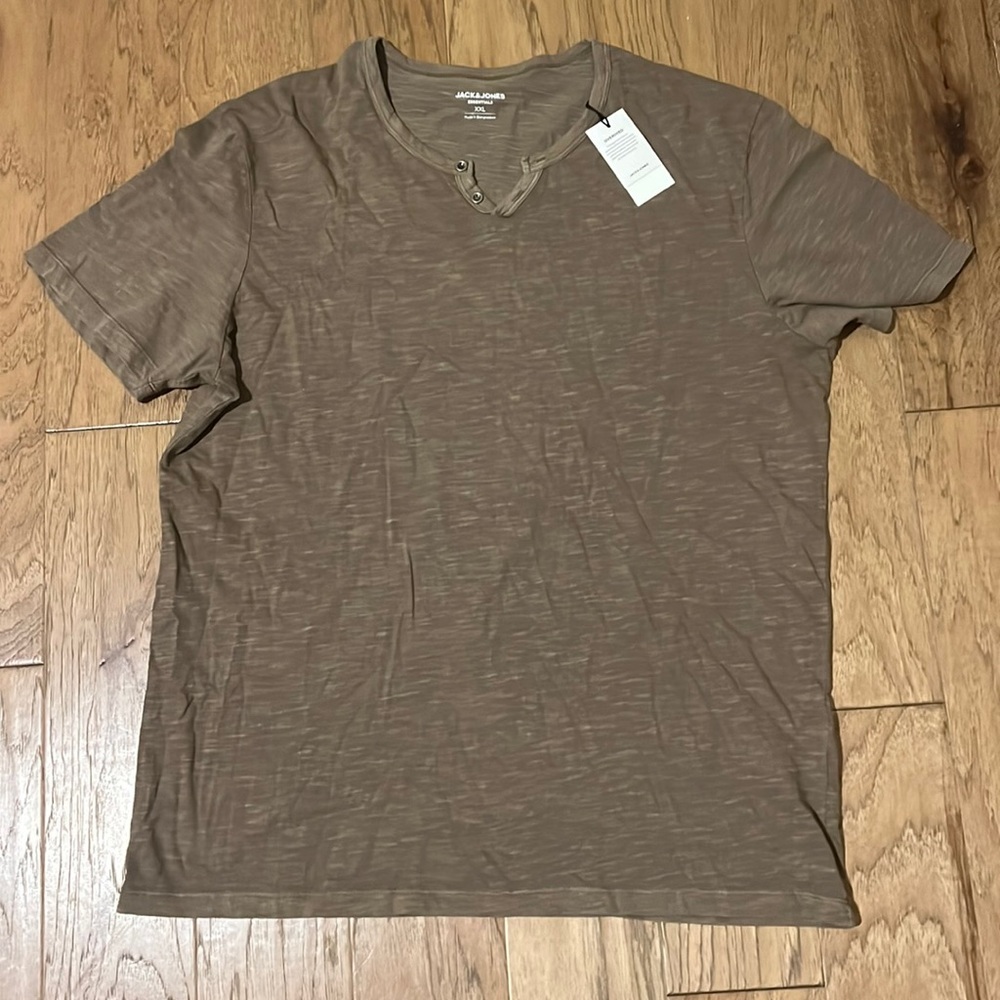 Men's Jack and Jones tshirt